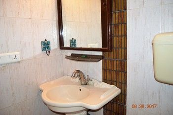 Gulab Garh Hotel